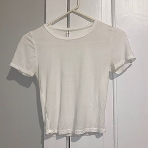 Cropped tee shirt